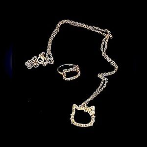 Hello Kitty Necklace & Ring Set
